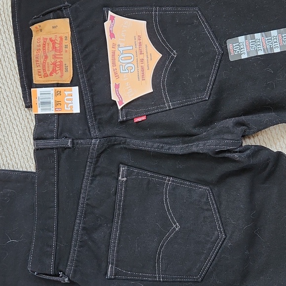 Levi's Men's Black 501 Straight Jeans, Button Fly, 31x32, NWT - Picture 6 of 6